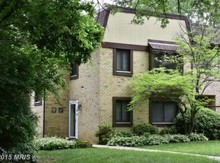 2912 Jermantown Rd #22, Oakton, VA 22124