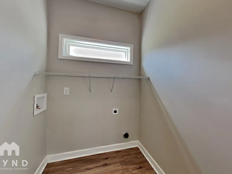 2233 Dale View Dr — Photo 18