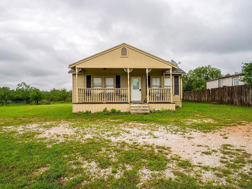 1st image of 3851 Hermosa Dr