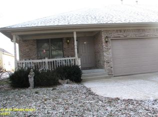 20 S Bittner Rd #20B, New Palestine, IN 46163