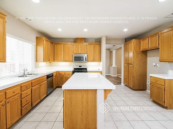 5th image of 31864 Feather Creek Dr