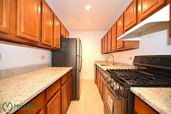 Rented by MiLL RE | media 21