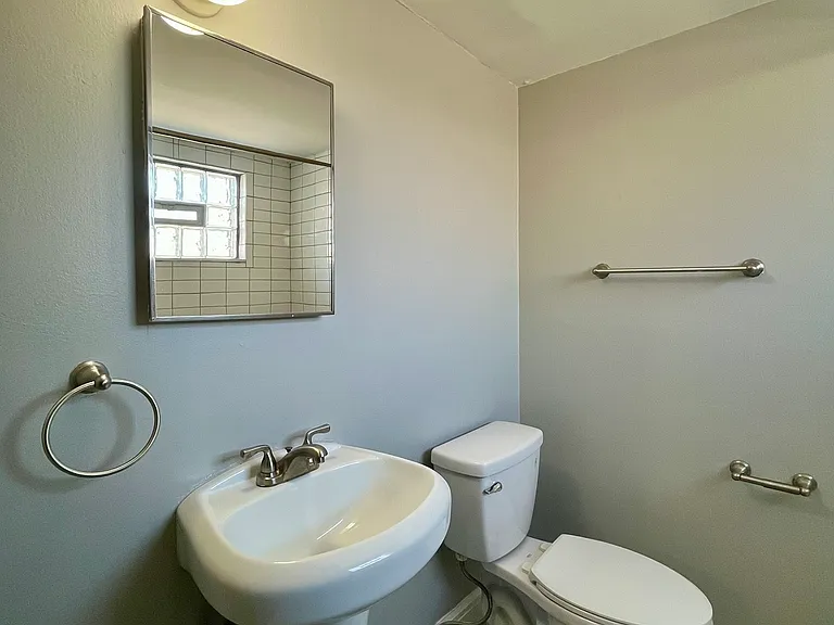 3414 13th St — Photo 7