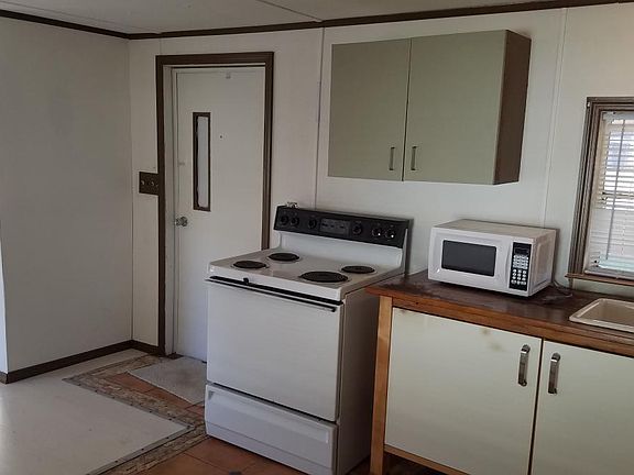 5th image of 304 Abyhara Ave