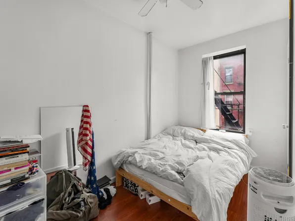 124 Mott St, New York, NY