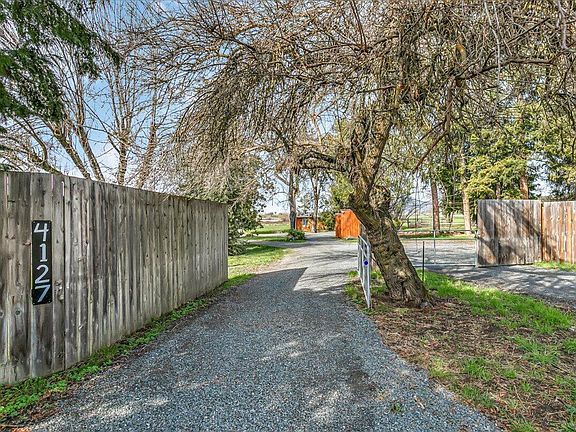 4th image of 4127 Fern Valley Rd