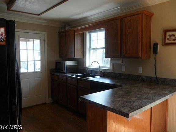 2nd image of 3803 Hogan Ln