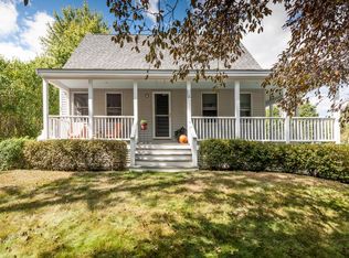 14 McIntire Rd, York, ME 03909