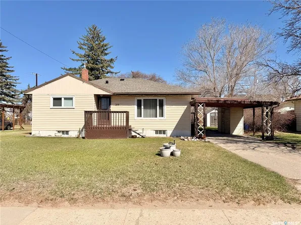 219 Thomson STREET, Outlook, SK S0L 2N0