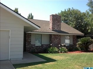 1081 W Terrace Dr, Hanford, CA 93230