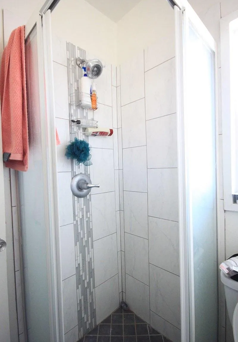 3 bed, 1050 sqft, $2,100 — Photo 2