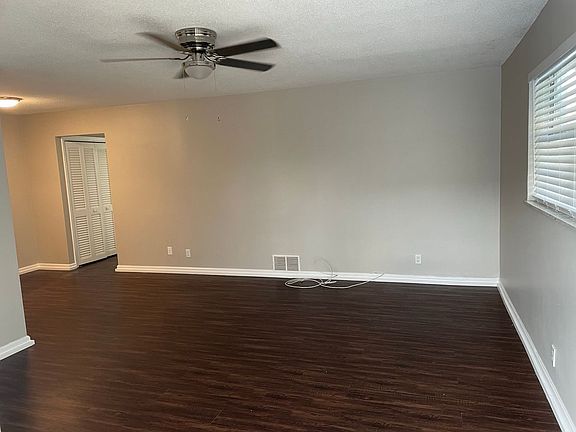 2nd image of 1630 N 25th Ave #6