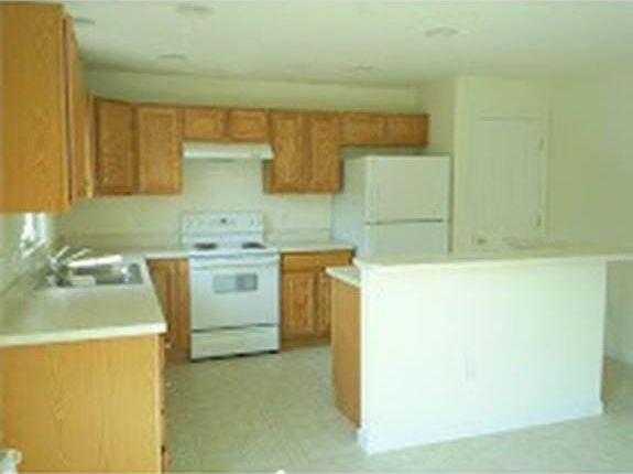 3rd image of 1 Buttercup Ln