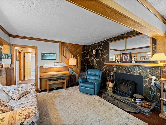 2nd image of 2318 W Liberty Ave