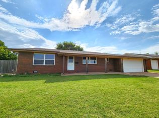 1027 N Jennings Ave, Anthony, KS 67003