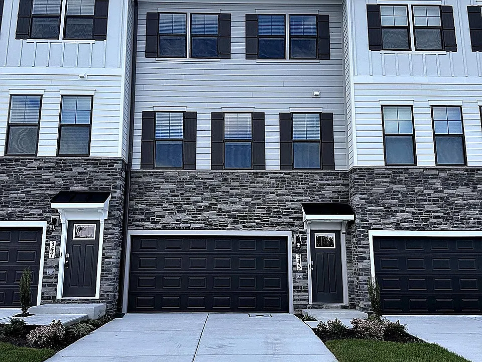 345 Ensemble Way