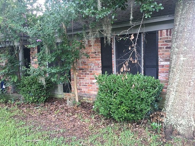 1st image of 2426 Manzanita Ct