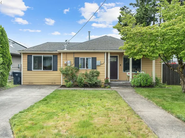 455 W Berkeley St, Gladstone, OR 97027