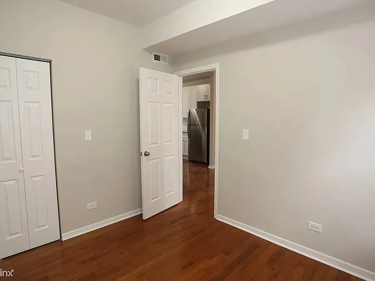 3916 W Altgeld St #1 — Photo 15