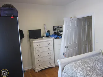 Rented by Realty 2000 Corp