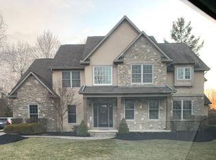 8308 Steitz Rd, Powell, OH 43065