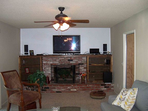 5th image of 2888 Julia Cir