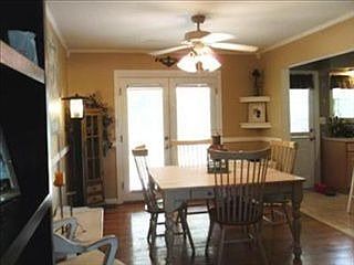 5th image of 597 Southwood Dr