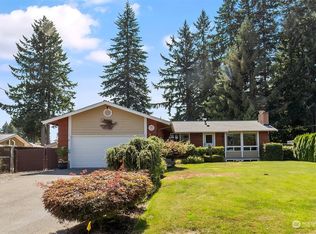 3284 SE Tamarack Dr, Pt Orchard, WA 98366