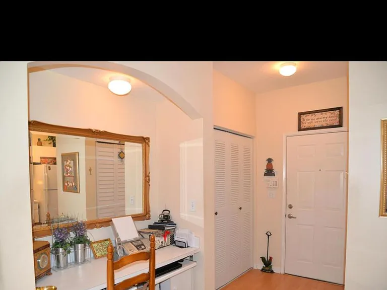 Built in desk area