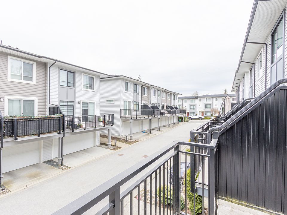 1st image of 18530 Laurensen Pl #2305