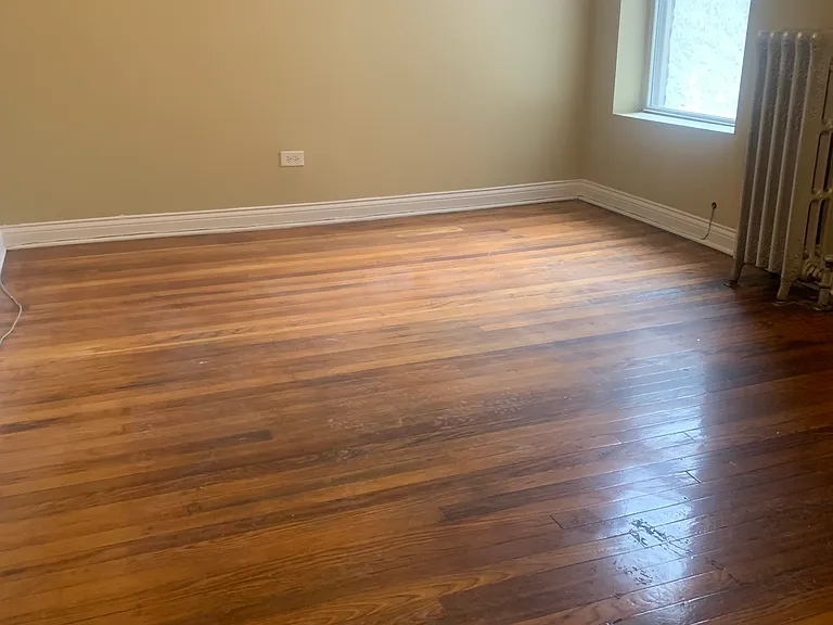 152 N Menard Ave #2 — Photo 3