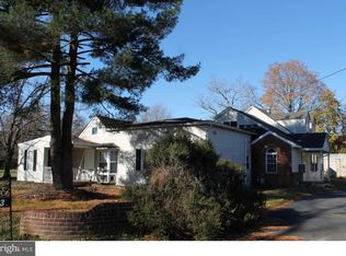 203 Garfield Ave, Chesilhurst, NJ 08089