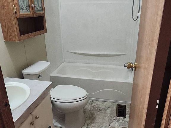 5th image of 113 Sir Williams Ct