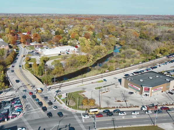 380 N Cedar Rd, New Lenox, IL 60451