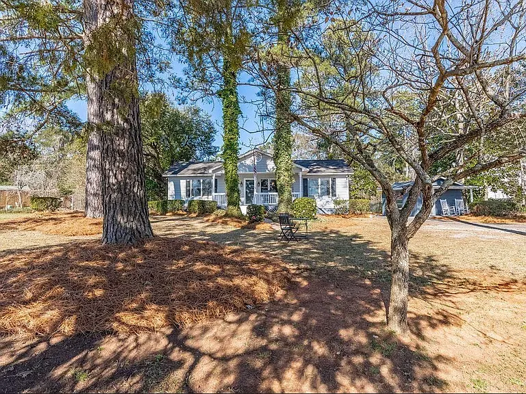 425 Yachting Rd — Photo 28