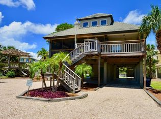 2304 Schooner Lndg, Eastpoint, FL 32328