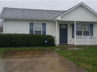 1115 Timothy Ave, Oak Grove, KY 42262