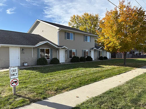 1720 W Jester Park Dr #1720 Photo 1