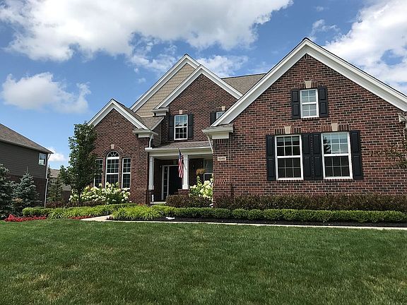 3rd image of 5048 Rockaway Ln