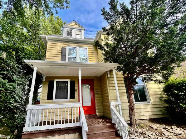 1126 Franklin St, Burlington, IA 52601