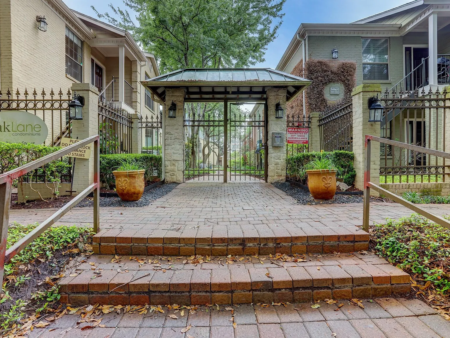 1 bed, 1.0 bath, 886 sqft, $2,250 — Photo 3