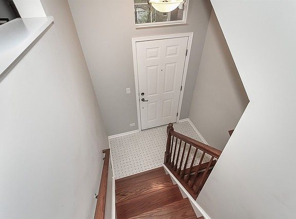 3rd image of 54 Grace Ct #54