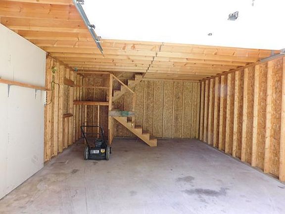 3rd image of 4271 5th St