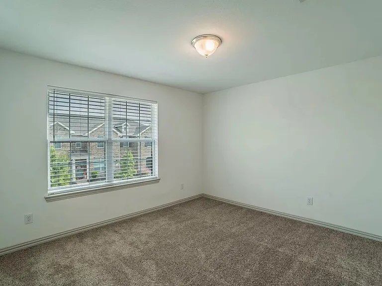 1278 Lamar Dr — Photo 19