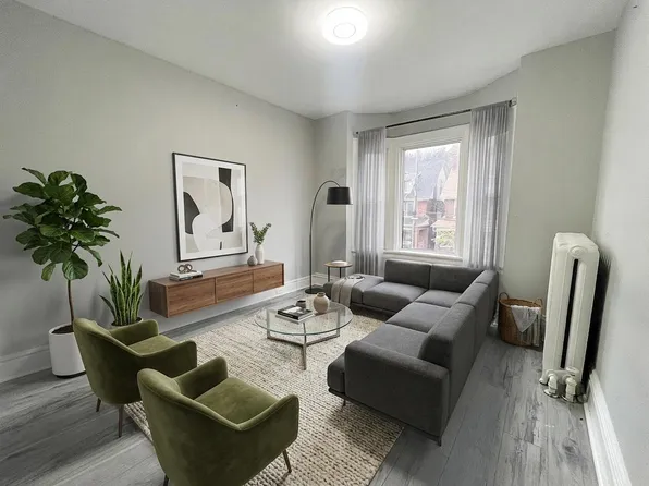 7 Rutherford Ave #2, Hamilton, ON L8M 1Y3