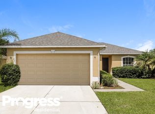 221 McKay Blvd, Sanford, FL 32771