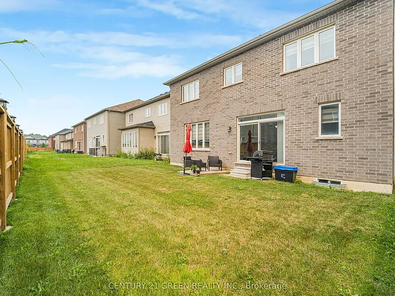 15 Seanesy Dr — Photo 43