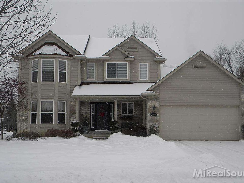 1st image of 21350 Clear Creek Blvd