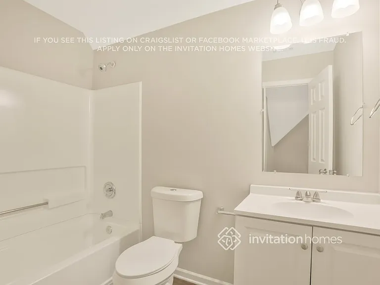 1009 Meadow Glen Cir — Photo 21