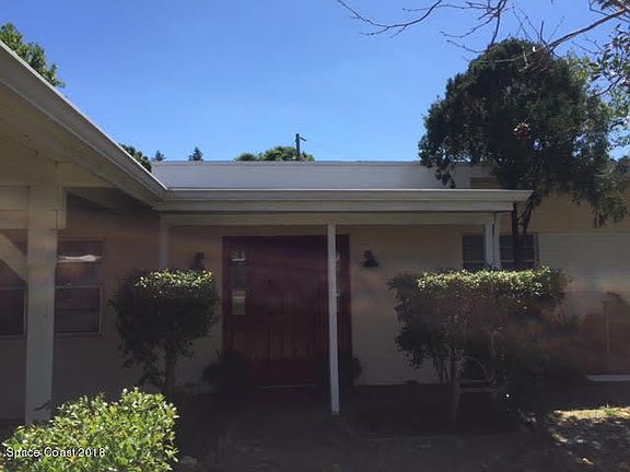 3rd image of 1809 Elmwood Dr